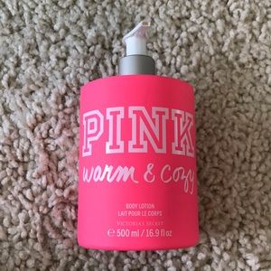 Victoria’s Secret Pink Warm and Cozy body lotion💗